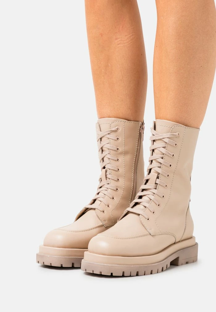 Zign Bottes à Plateau - Offwhite