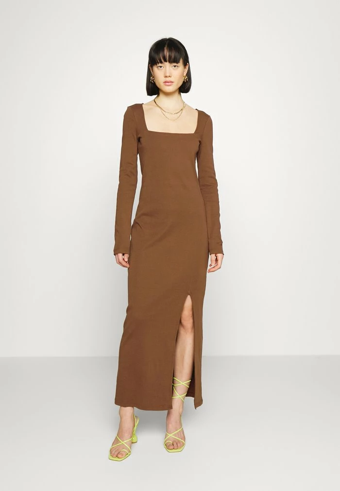 REDEZIGN - Robe Longue - Dark Brown