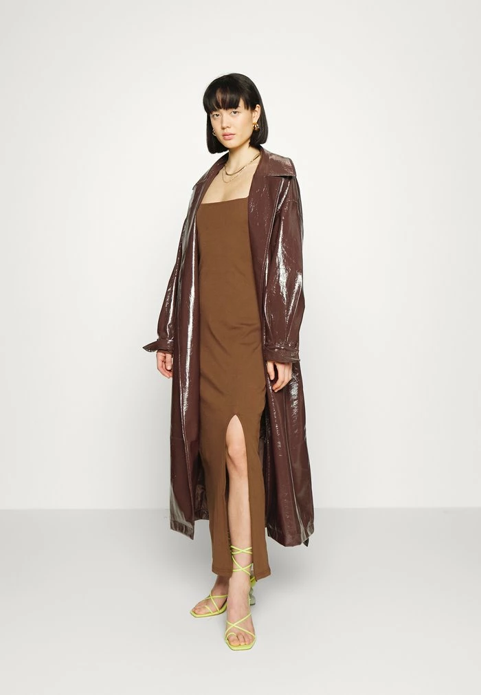 REDEZIGN - Robe Longue - Dark Brown – Image 5