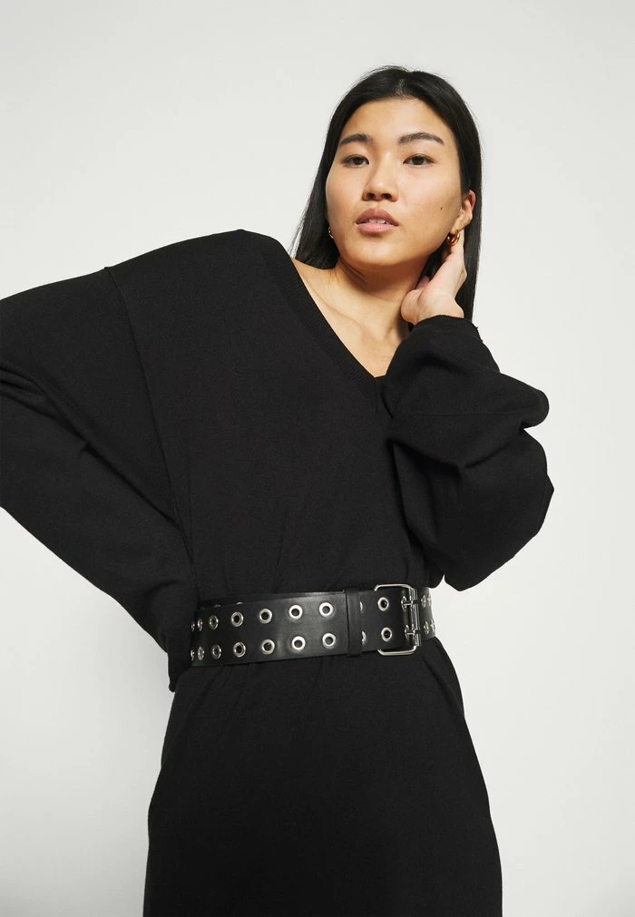 Zign Robe Pull - Black – Image 4