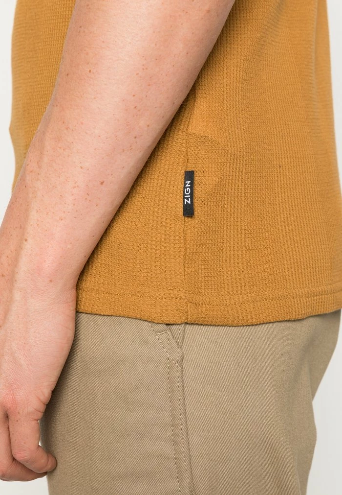 Zign Polo - Camel – Image 5