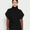 Zign Cape - Black