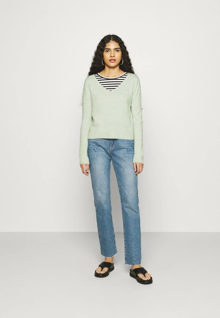 Zign Pullover - Light Green – Image 2