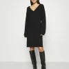 Zign Robe Pull - Black