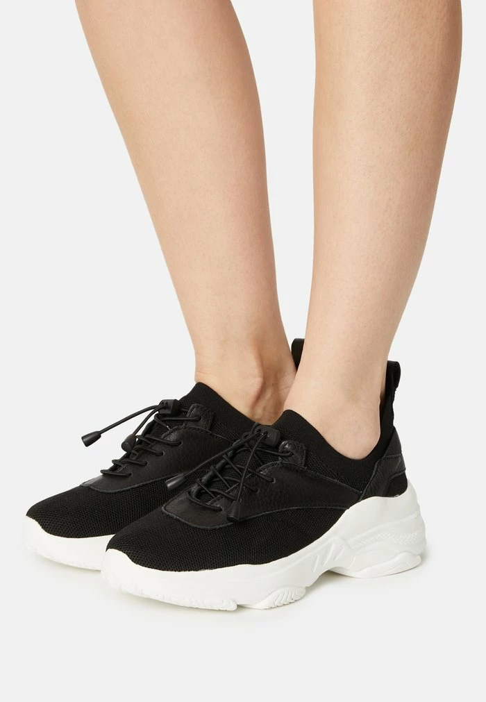 Zign Baskets Basses - Black